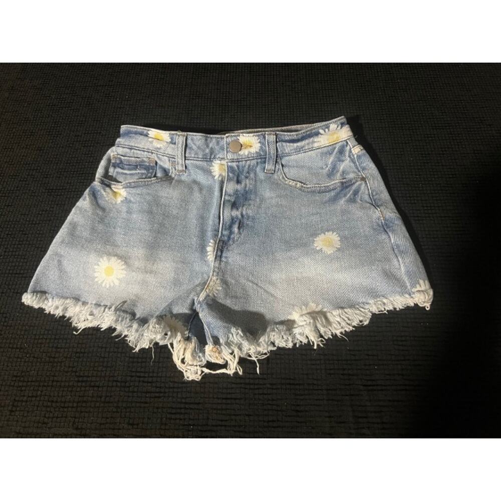 Material Girl Womens Juniors Size 7 Denim Shorts Sunflower Cutoff Jean Summer